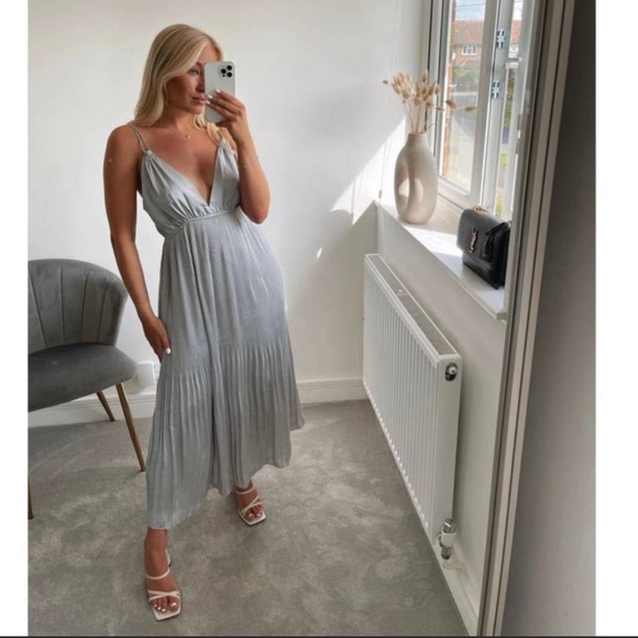 NWT ZARA AW21 SILVER PLEATED
SLIP DRESS - Picture 8 of 12